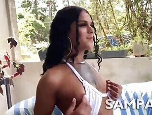 Isabella Fontanella gets barebacked by big cock