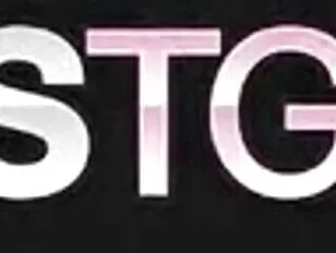 Marcela Dimov che scopa un tizio