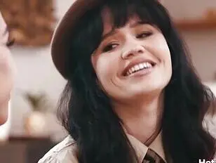 Noi ragazze scout possiamo aiutarti con QUALSIASI COSA