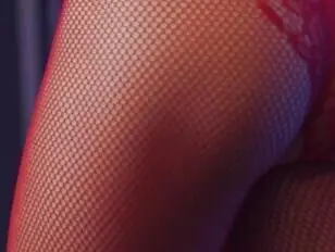 Sissy Stripper prende 2 cazzi