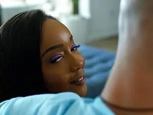 Zariah Aura and Lily Starfire threesome