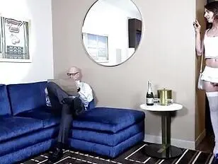 Travesti siendo utilizada para puro placer