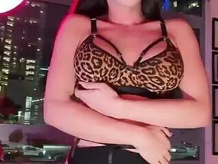 Tsdfhhf