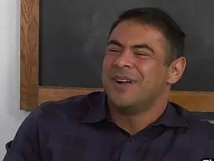 Horny tbabe Emma Rose sucks dick while stroking shecock