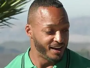 Teen tgirl Joss Amore anals her neighbor