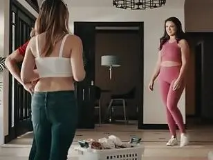 TS Ivory Mayhem senza preservativo da parte del suo fidanzato